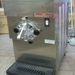 SaniServ Shake Machine High Volume Three 12 oz Shakes per Minute Model 601 Used